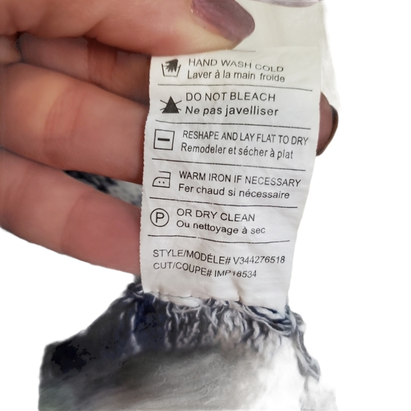 EUC Vince Blue Ombre Striped Gradient Knit Sweater - Picture 10 of 10